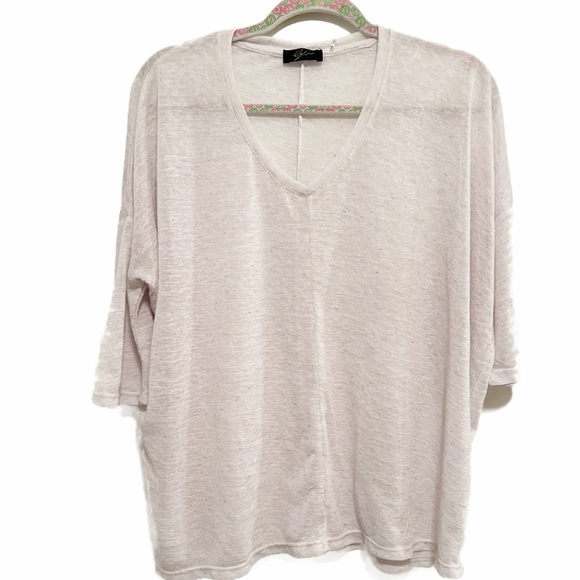 Ginia White Relaxed 3/4 Sleeve Tunic - Picture 1 of 4